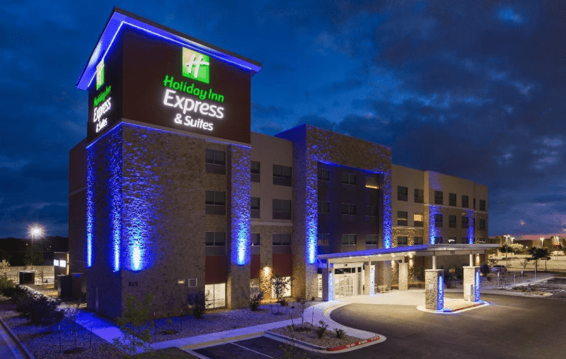 Holiday Inn Express & Suites